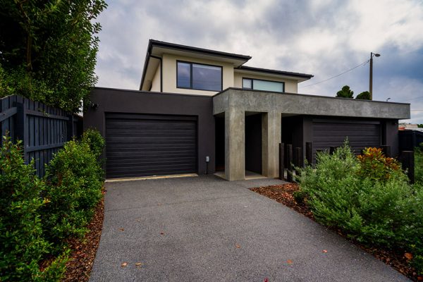 Slimline (woodgrain) Home Garage Doors