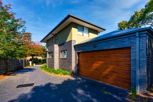 Insulated Sectional Garage doors