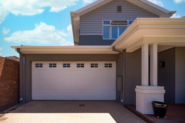 Insulated Sectional Garage Doors for Home