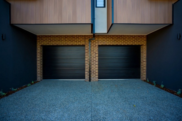 ExoRoll Roller garage door – Monument